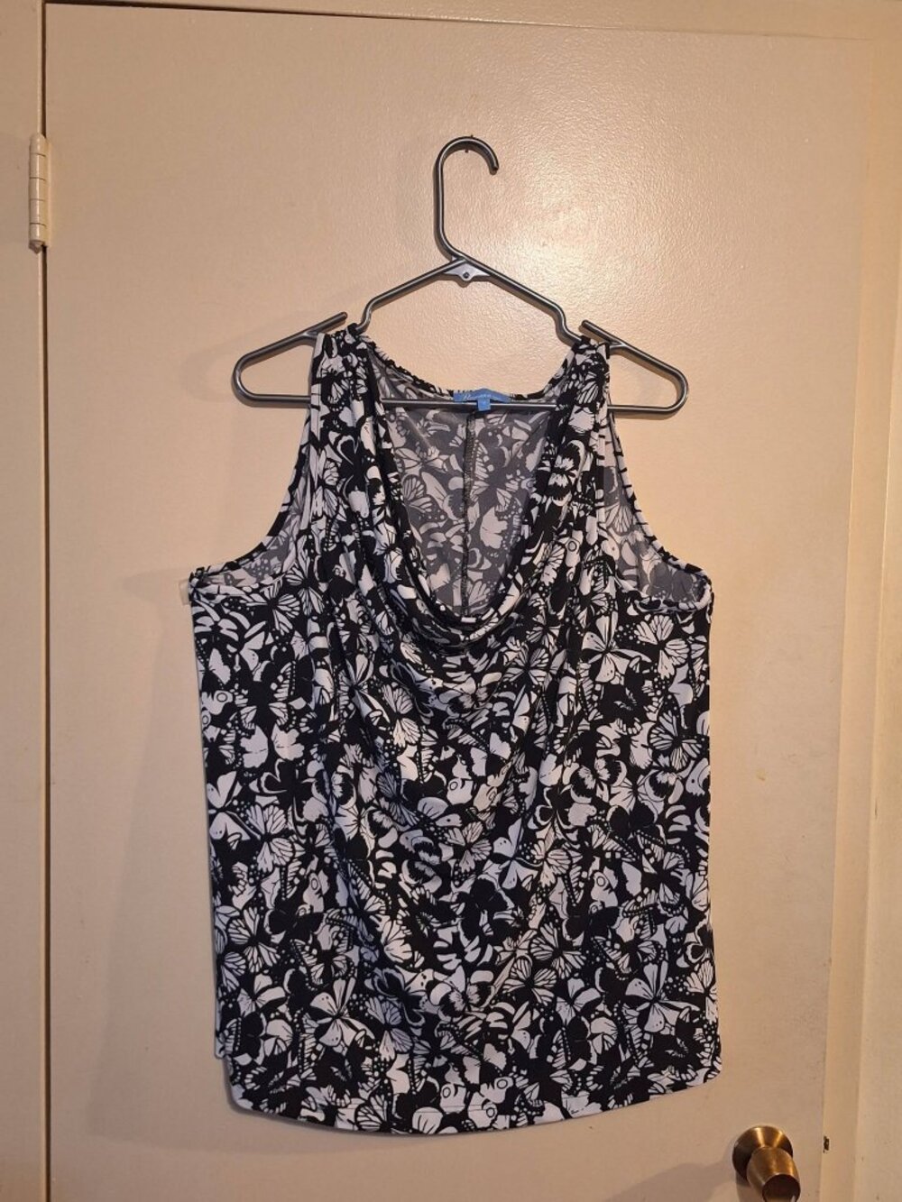 Penmans Plus 1X Black & White Butterfly Print Sleeveless Cowl Neck Blouse